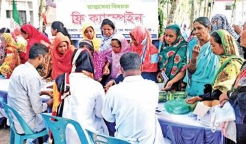 ক্ষেতলালে বিনা মূল্যে স্বাস্থ্যসেবা অনুষ্ঠিত