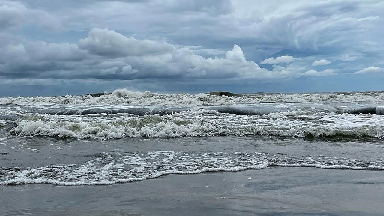 সাগরে লঘুচাপ সৃষ্টির আভাস