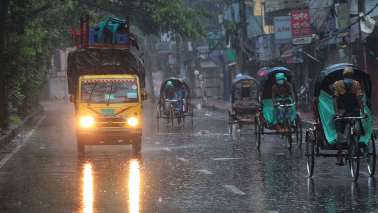 দেশের ৫ বিভাগে বজ্রসহ বৃষ্টির আভাস