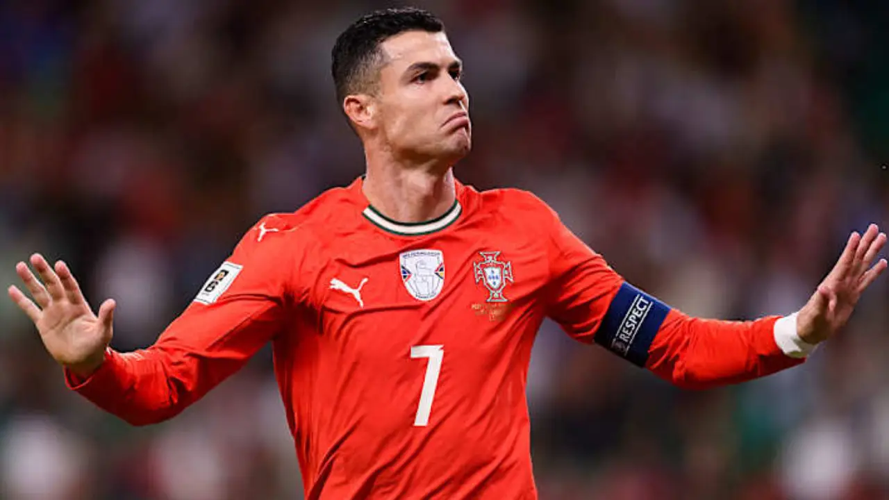 বিশ্বকাপ জয়ের পরই বিয়ের পিঁড়িতে বসবেন রোনালদো! বিশ্বকাপ জয়ের পরই বিয়ের পিঁড়িতে বসবেন রোনালদো!