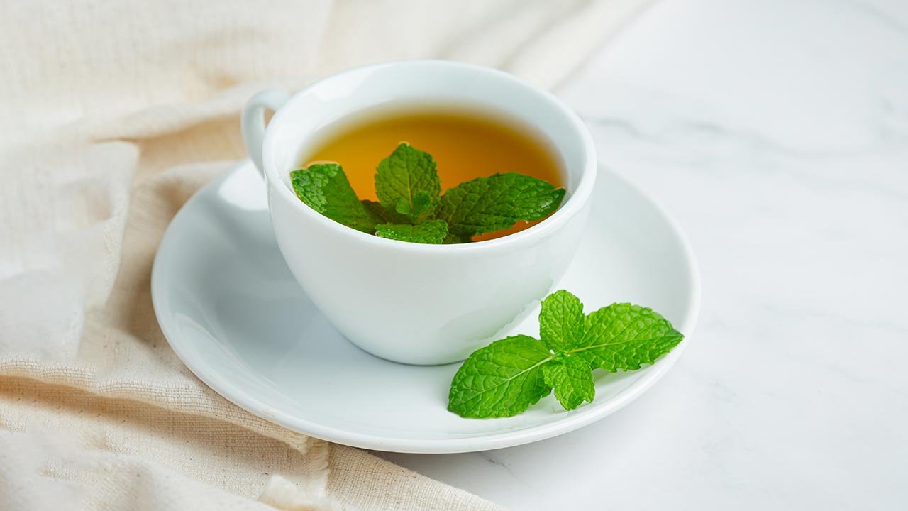 একমাস ধরে প্রতি রাতে পুদিনার চা পান করলে কী হয়? একমাস ধরে প্রতি রাতে পুদিনার চা পান করলে কী হয়?