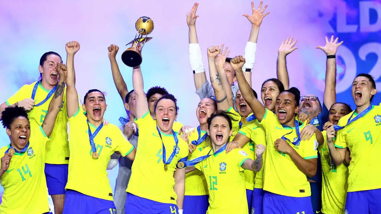 পর্তুগালকে হারিয়ে প্রথম বিশ্বকাপ ব্রাজিলের পর্তুগালকে হারিয়ে প্রথম বিশ্বকাপ ব্রাজিলের