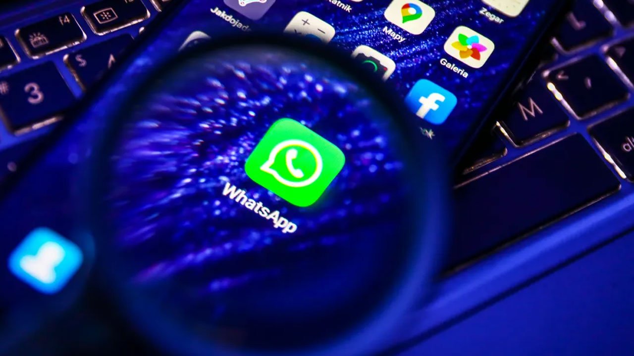 ভারতের কঠিন পরীক্ষায় হোয়াটসঅ্যাপ