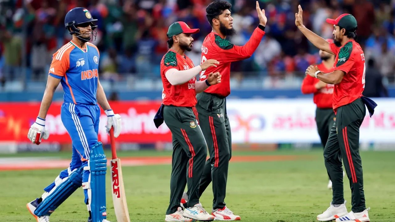 ‘কারো খেয়ালখুশিতে’ ভারত থেকে বিশ্বকাপ ম্যাচ সরানো যায় না: বিসিসিআই ‘কারো খেয়ালখুশিতে’ ভারত থেকে বিশ্বকাপ ম্যাচ সরানো যায় না: বিসিসিআই