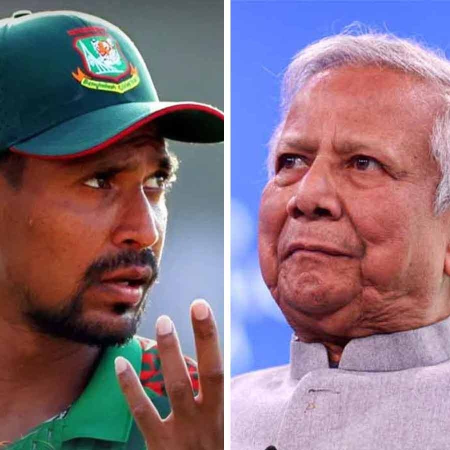 মুস্তাফিজুরকে নিয়ে যা হয়েছে, তা ন্যক্কারজনক: বাংলাদেশের সংস্কৃতি উপদেষ্টা, ক্রিকেটের পর ফুটবলেও ‘কঠো