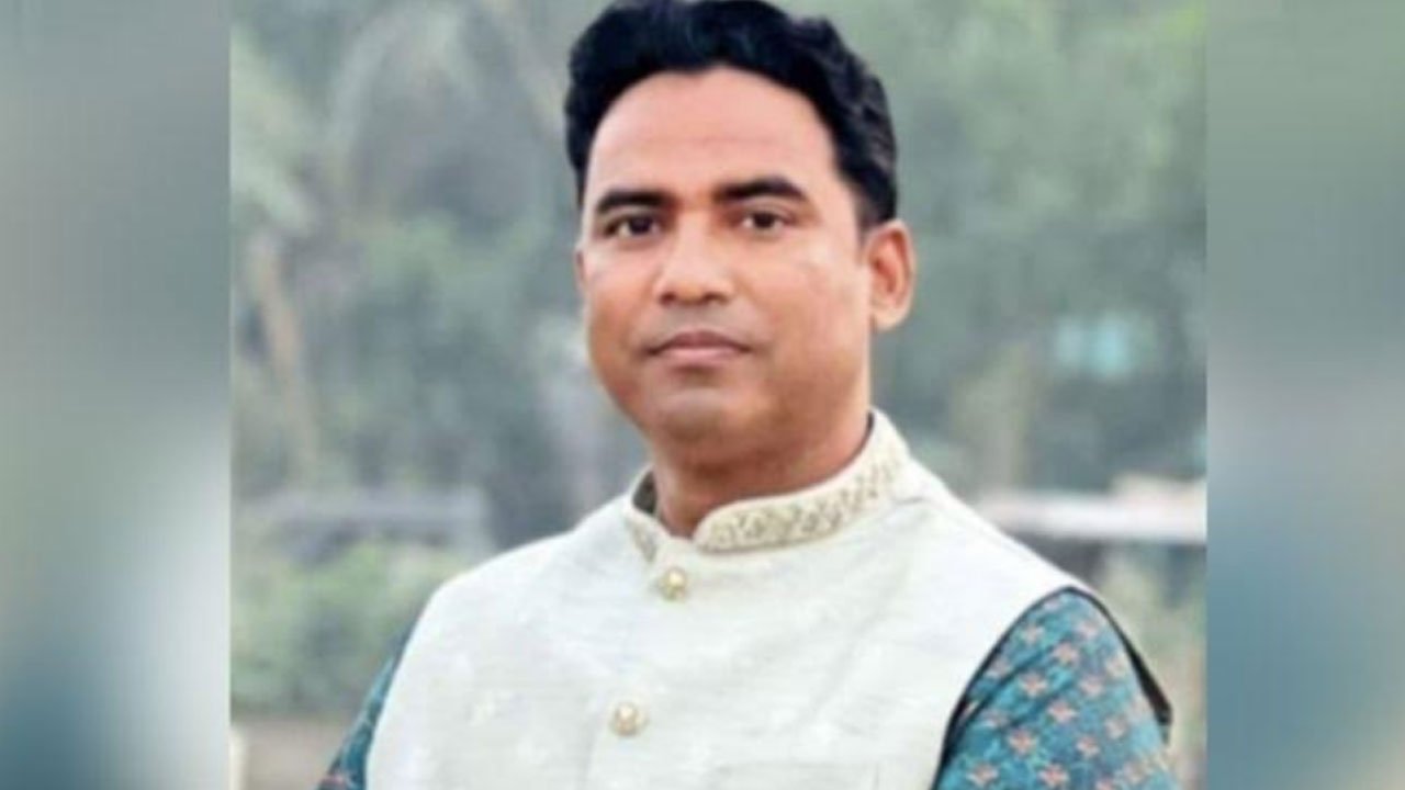 চুরি অভিযোগে সাবেক ইউপি চেয়ারম্যান নবী হোছাইন আটক