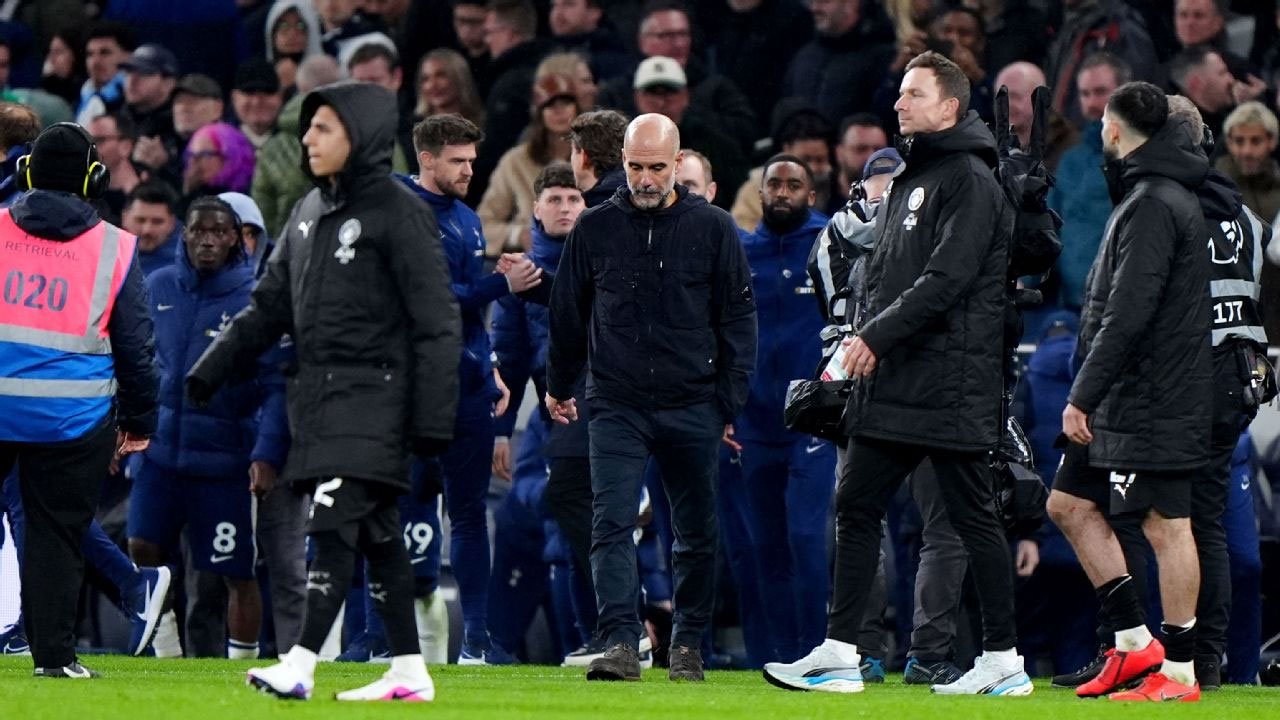 শিরোপার দৌড়ে কি ছিটকে গেল ম্যানসিটি, যা বলছেন গার্দিওলা শিরোপার দৌড়ে কি ছিটকে গেল ম্যানসিটি, যা বলছেন গার্দিওলা