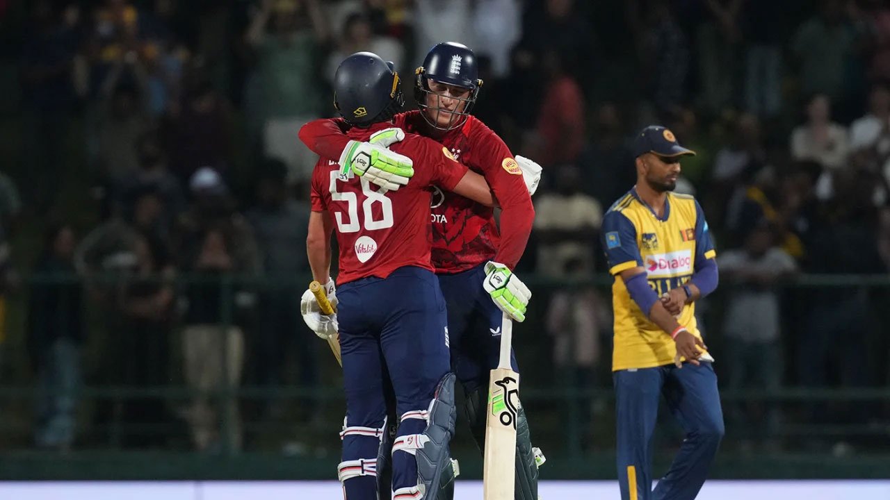 শ্রীলঙ্কাকে টানা ১০ ম্যাচ হারিয়ে ইংল্যান্ডের সিরিজ জয় শ্রীলঙ্কাকে টানা ১০ ম্যাচ হারিয়ে ইংল্যান্ডের সিরিজ জয়