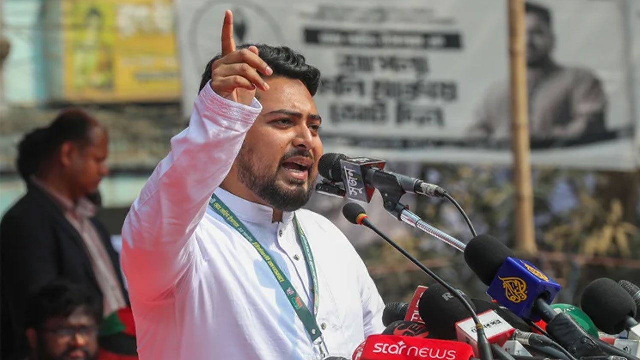 ঢাকা-১১ আসনে শত শত মানুষকে নিঃস্ব করে দেওয়া হয়েছে : নাহিদ ইসলাম