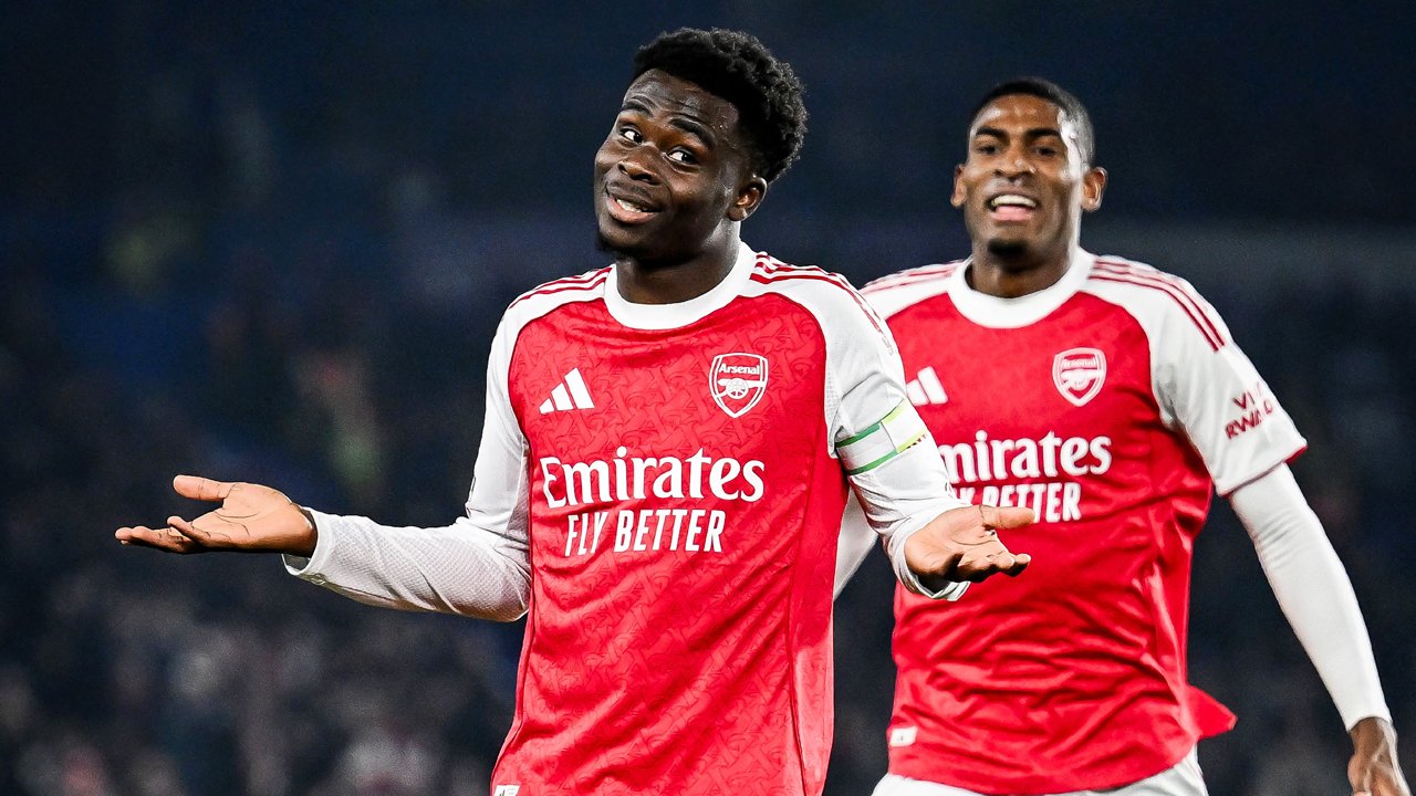 কোনোমতে জিতে শীর্ষে থেকে পয়েন্ট বাড়াল আর্সেনাল