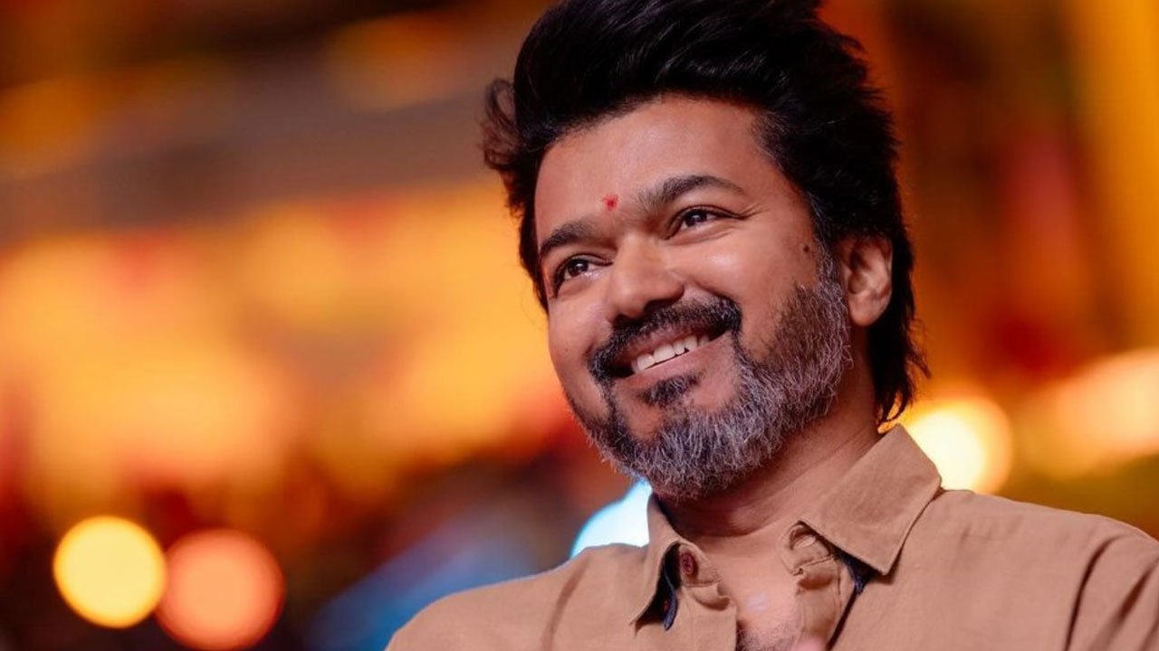 পরকীয়া-বিচ্ছেদ বিতর্কে মুখ খুললেন থালাপতি বিজয় পরকীয়া-বিচ্ছেদ বিতর্কে মুখ খুললেন থালাপতি বিজয়