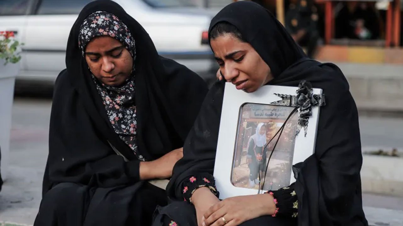 মধ্যপ্রাচ্যে যুদ্ধে প্রাণ গেছে বা আহত হয়েছে অন্তত ১১০০ শিশু : ইউনিসেফ