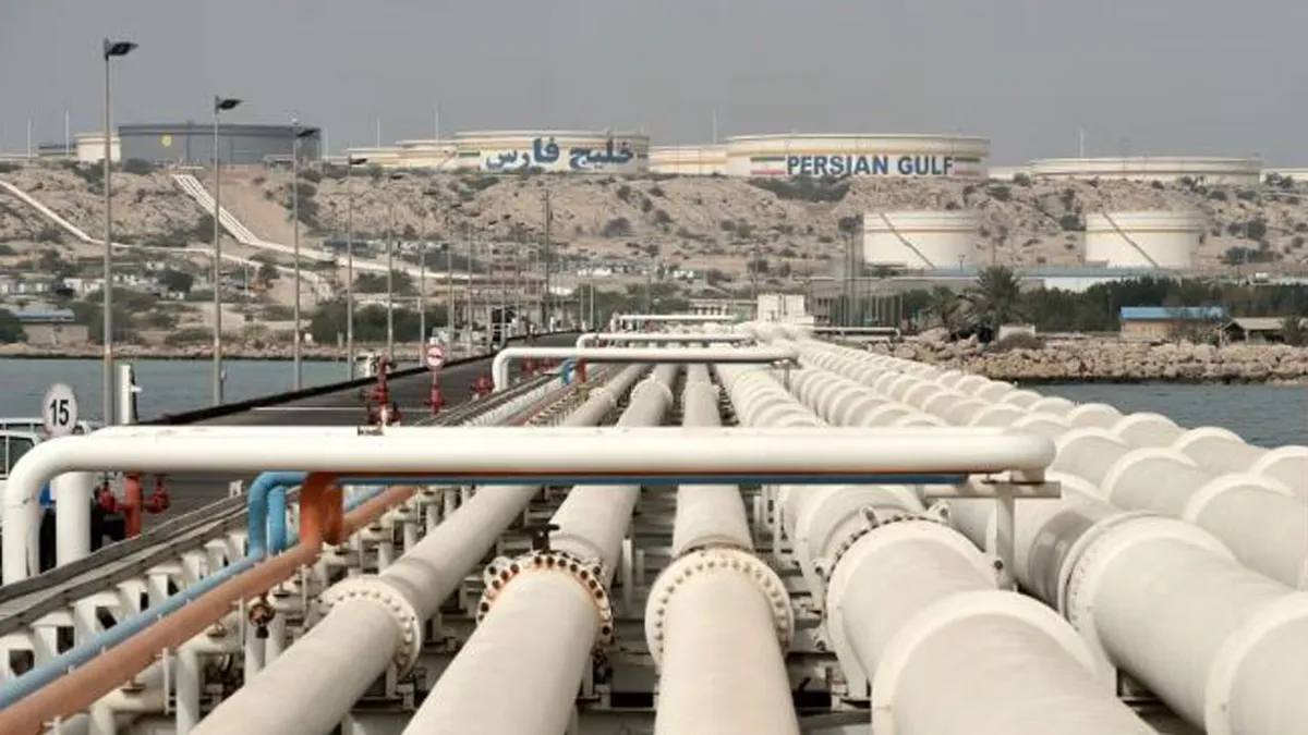 ইরানের অর্থনৈতিক হৃদপিণ্ড ‘খার্গ দ্বীপ’ : মহাপ্রলয় কি সন্নিকটে?