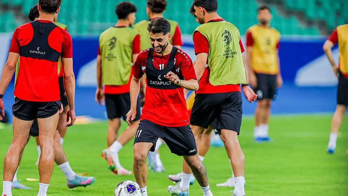 কোচ ম্যাচ পেছানোর দাবি জানালেও ‘বিশেষ উপায়ে’ মেক্সিকো যাচ্ছে ইরাক কোচ ম্যাচ পেছানোর দাবি জানালেও ‘বিশেষ উপায়ে’ মেক্সিকো যাচ্ছে ইরাক