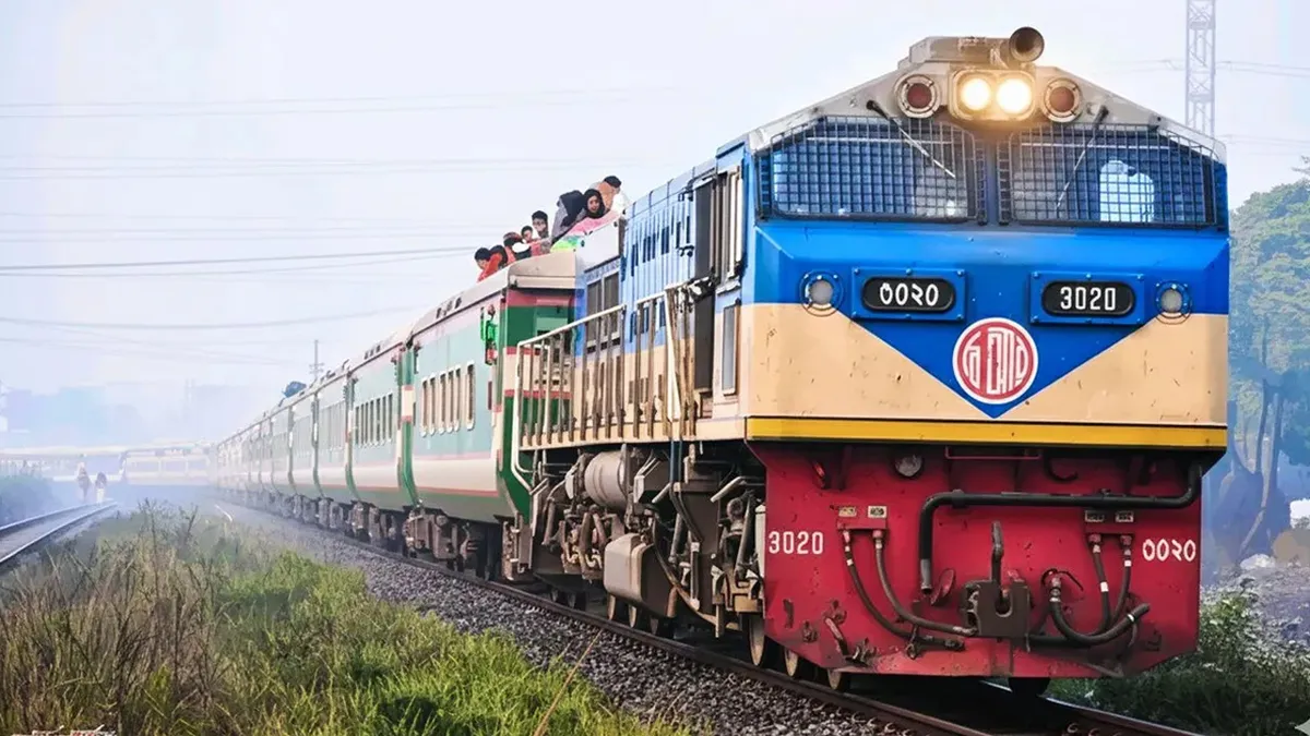 ঈদ ফিরতি ট্রেনযাত্রা, আজ পাওয়া যাবে ২৭ মার্চের টিকিট