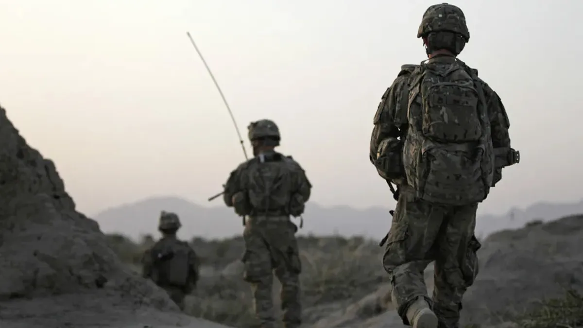 ইরানের বিরুদ্ধে যুদ্ধে প্রায় ২০০ মার্কিন সেনা আহত, ১০ জনের অবস্থা গুরুতর ইরানের বিরুদ্ধে যুদ্ধে প্রায় ২০০ মার্কিন সেনা আহত, ১০ জনের অবস্থা গুরুতর