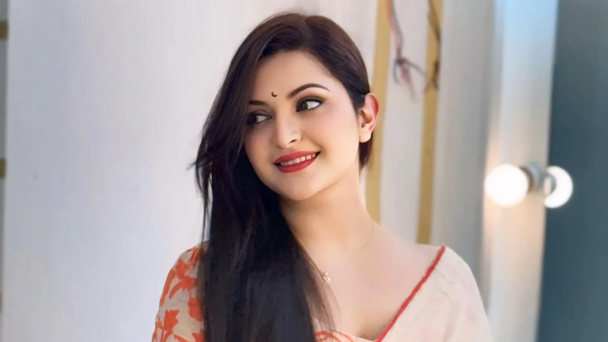 মাদকাসক্ত মায়ের কোল থেকে শিশু উদ্ধারের আকুতি পরীমণির