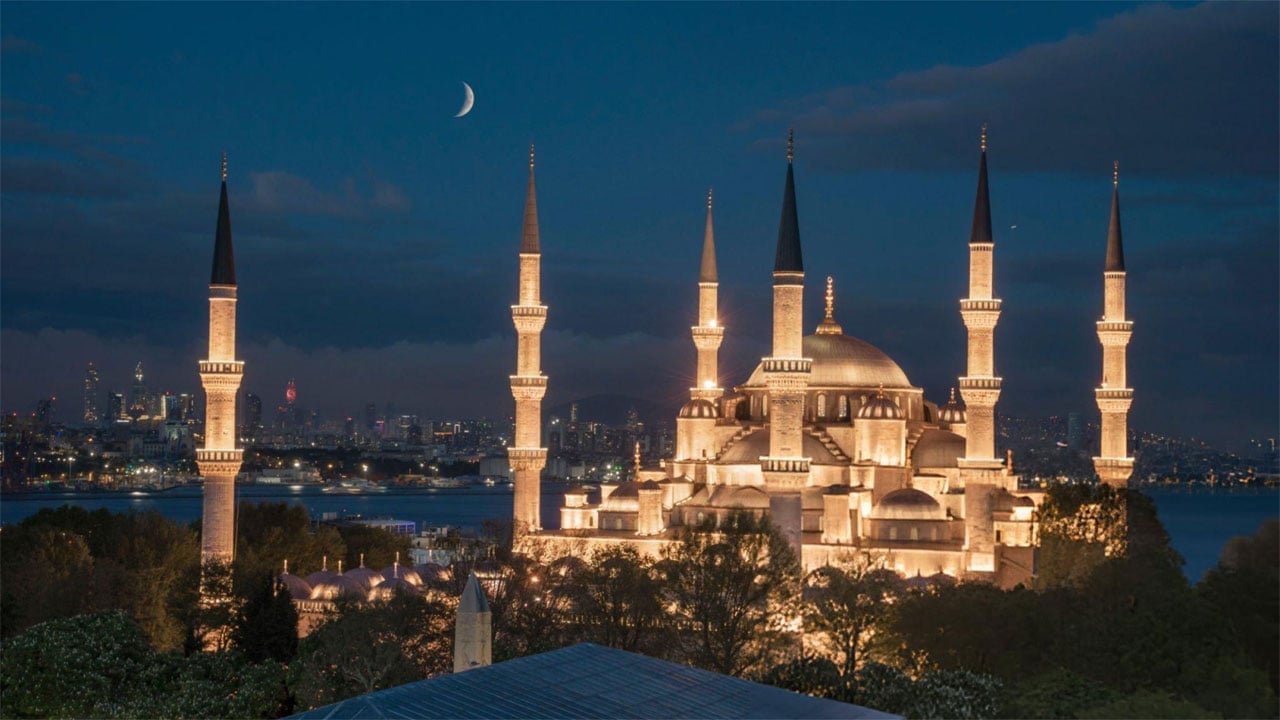 ফ্রান্সে পবিত্র ঈদুল ফিতরের তারিখ ঘোষণা