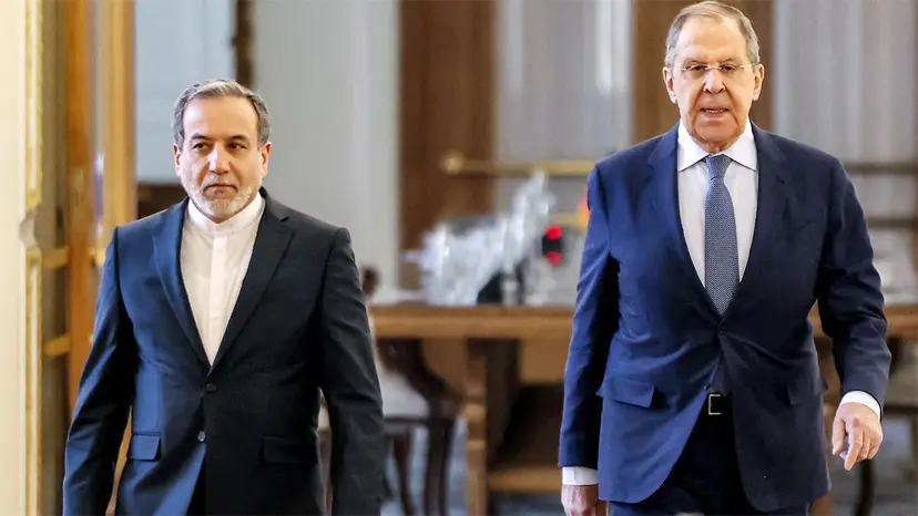 ইরানকে ড্রোন, খাদ্য ও ওষুধ দিচ্ছে রাশিয়া ইরানকে ড্রোন, খাদ্য ও ওষুধ দিচ্ছে রাশিয়া