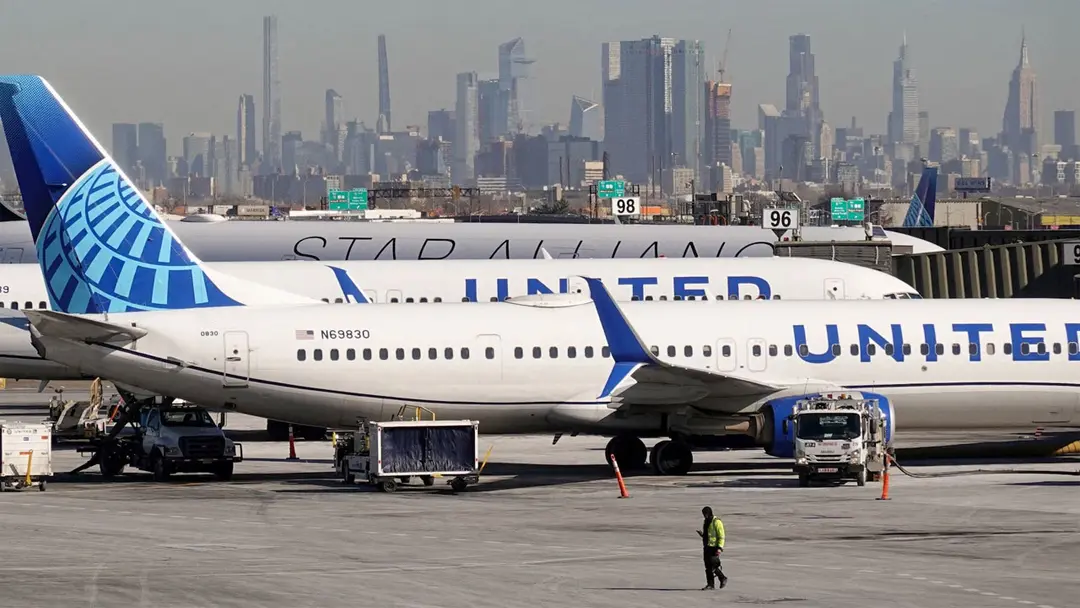 এভিয়েশন খাতে ‘পারফেক্ট স্টর্ম’: স্থবির বিশ্ব আকাশপথ এভিয়েশন খাতে ‘পারফেক্ট স্টর্ম’: স্থবির বিশ্ব আকাশপথ