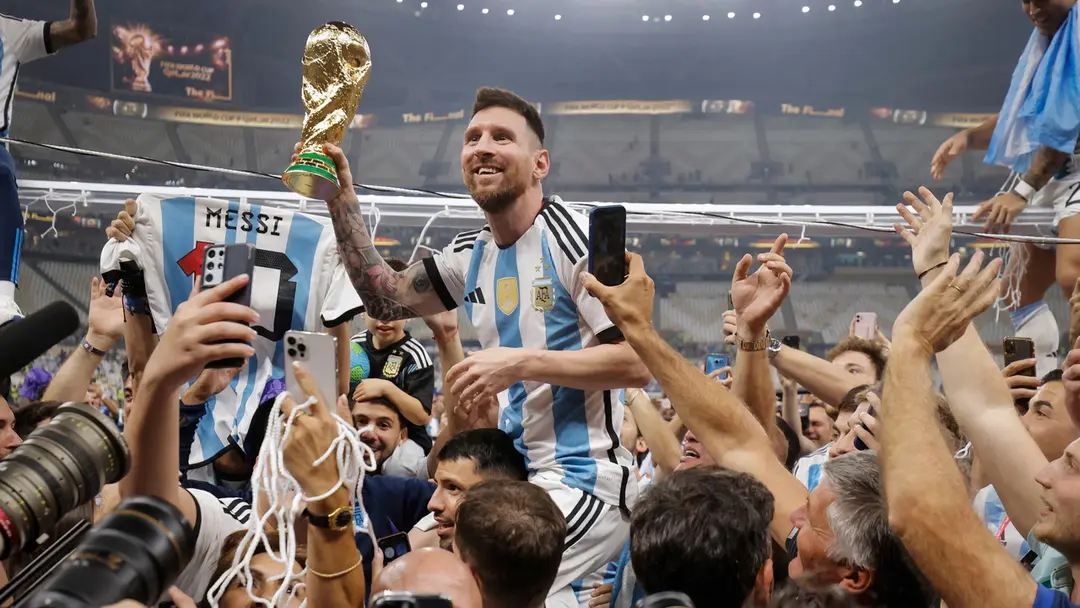 সমালোচনা সত্ত্বেও আকাশ ছুঁতে যাচ্ছে বিশ্বকাপ ফাইনালের টিকিটমূল্য