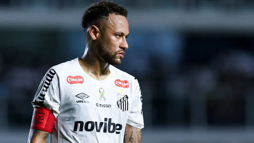 বিশ্বকাপ দলে থাকার লড়াইয়ে নেইমারের হঠাৎ অস্ত্রোপচার বিশ্বকাপ দলে থাকার লড়াইয়ে নেইমারের হঠাৎ অস্ত্রোপচার