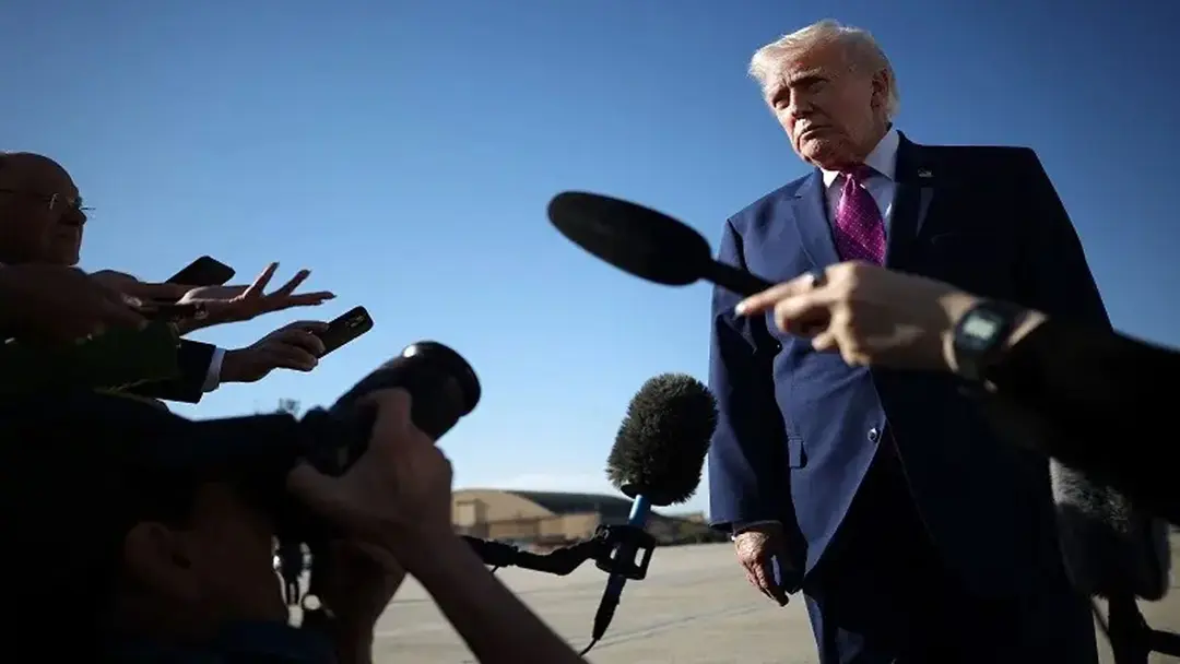 ইরানের সঙ্গে আলোচনার আগে ট্রাম্পের কণ্ঠে ‘সতর্ক আশাবাদ’ ইরানের সঙ্গে আলোচনার আগে ট্রাম্পের কণ্ঠে ‘সতর্ক আশাবাদ’