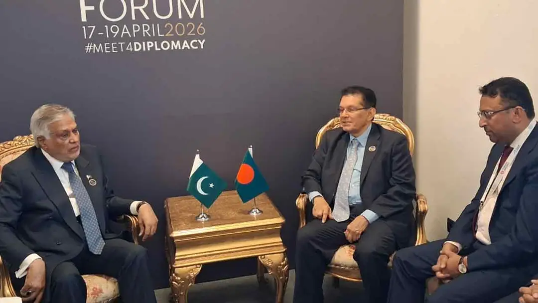 মধ্যপ্রাচ্য সংঘাত নিরসনে ভূমিকায় পা‌কিস্তানকে ধন্যবাদ বাংলাদেশের