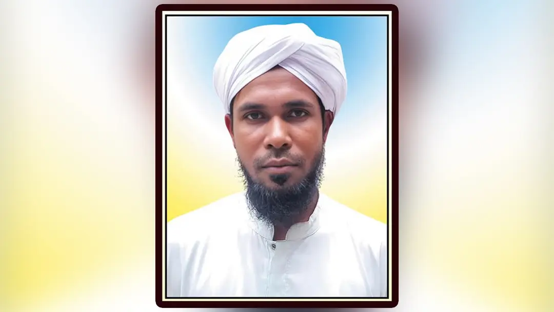 ডাকাতিয়া নদীতে গোসলে নেমে মসজিদের ইমাম নিখোঁজ