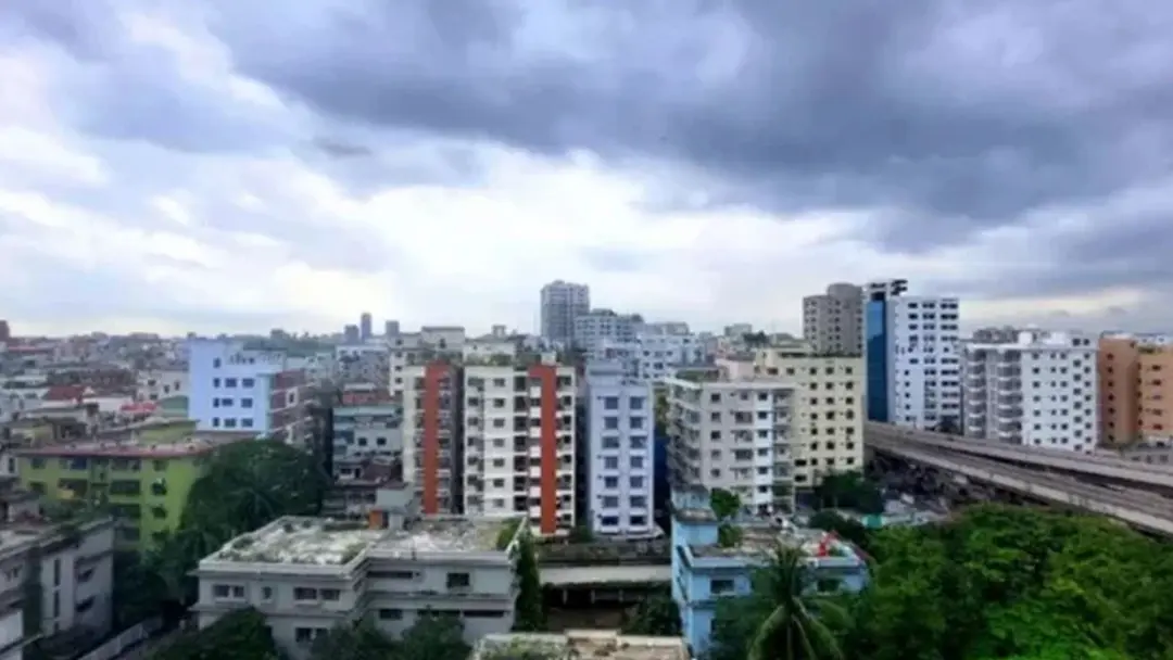 ঢাকায় আজ বৃষ্টির সম্ভাবনা নেই, তাপমাত্রা কমার আভাস ঢাকায় আজ বৃষ্টির সম্ভাবনা নেই, তাপমাত্রা কমার আভাস