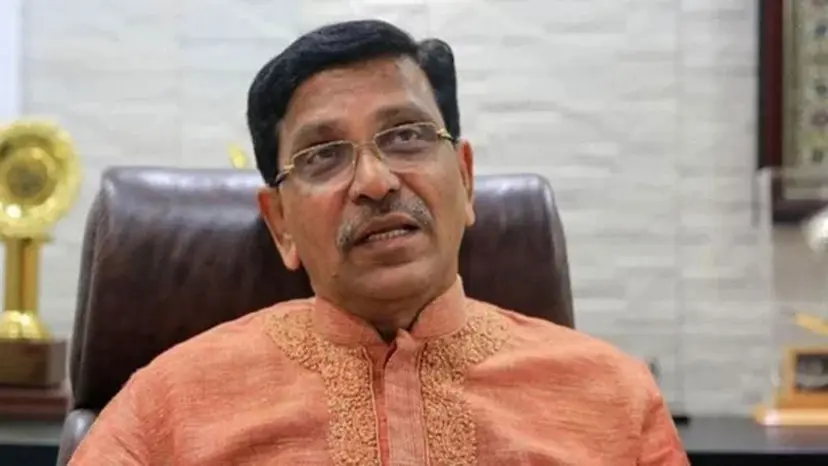 হানিফসহ চারজনের বিরুদ্ধে প্রথম দিনের যুক্তিতর্ক শেষ, ফের মঙ্গলবার