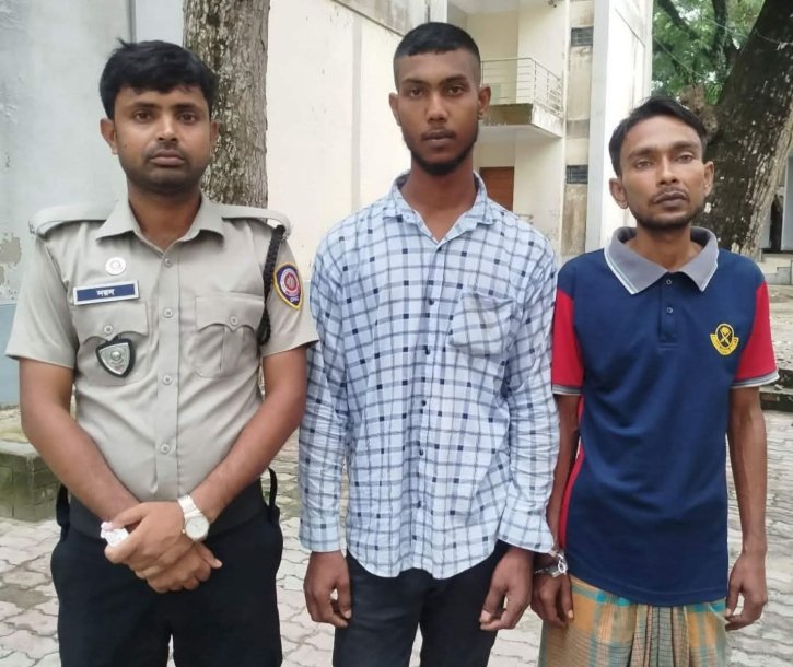 বগুড়া আদমদীঘিতে ট্যাপেন্টাডলসহ দুইজন গ্রেফতার