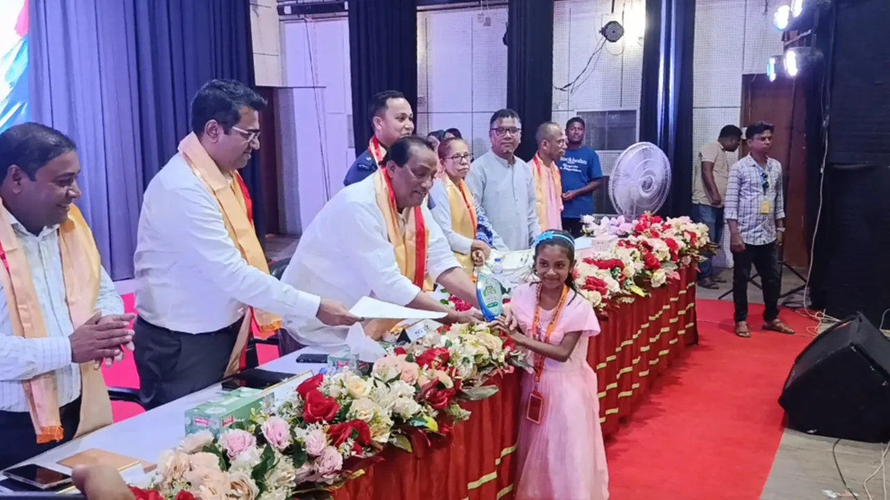 আগামী শীতে সারা দেশে সাংস্কৃতিক উৎসব পালিত হবে: সংস্কৃতি প্রতিমন্ত্রী আগামী শীতে সারা দেশে সাংস্কৃতিক উৎসব পালিত হবে: সংস্কৃতি প্রতিমন্ত্রী
