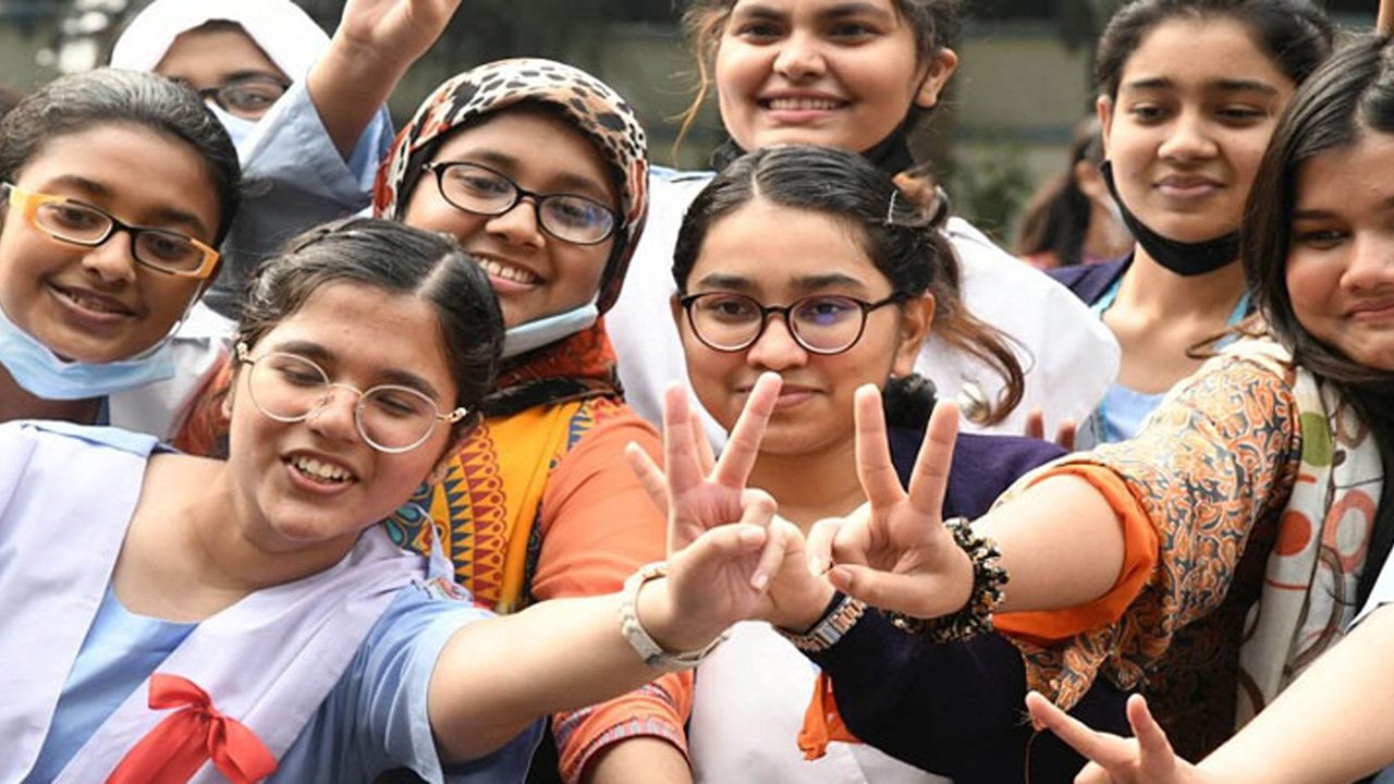 এসএসসিতে বৃত্তিপ্রাপ্তদের তালিকা প্রকাশ ৩ বোর্ডের এসএসসিতে বৃত্তিপ্রাপ্তদের তালিকা প্রকাশ ৩ বোর্ডের