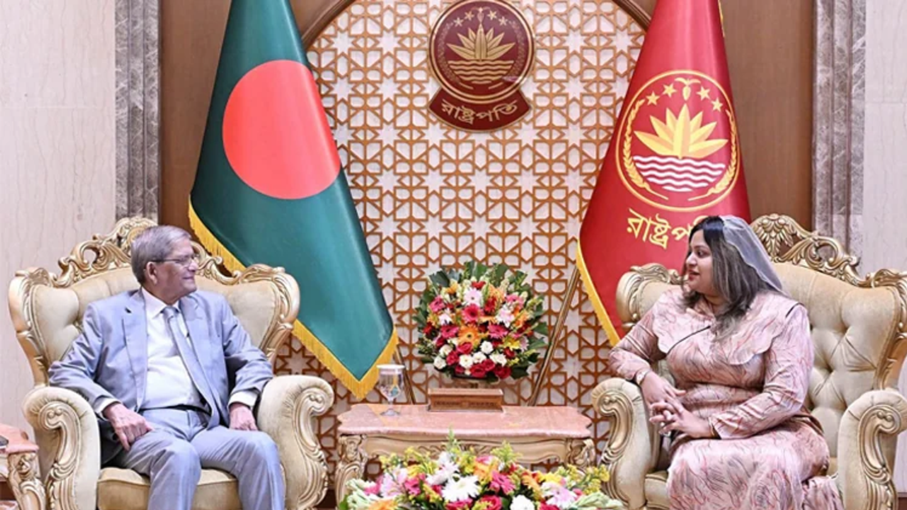 বাণিজ্য, বিনিয়োগসহ বিভিন্ন খাতে মালদ্বীপের সহযোগিতা চাইলেন রাষ্ট্রপতি